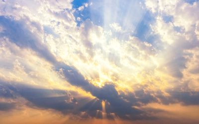 How to Pray Over Anointing Oil: Releasing God’s Healing Power and Presence